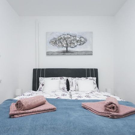 Apartman Lariva Osijek Zewnętrze zdjęcie