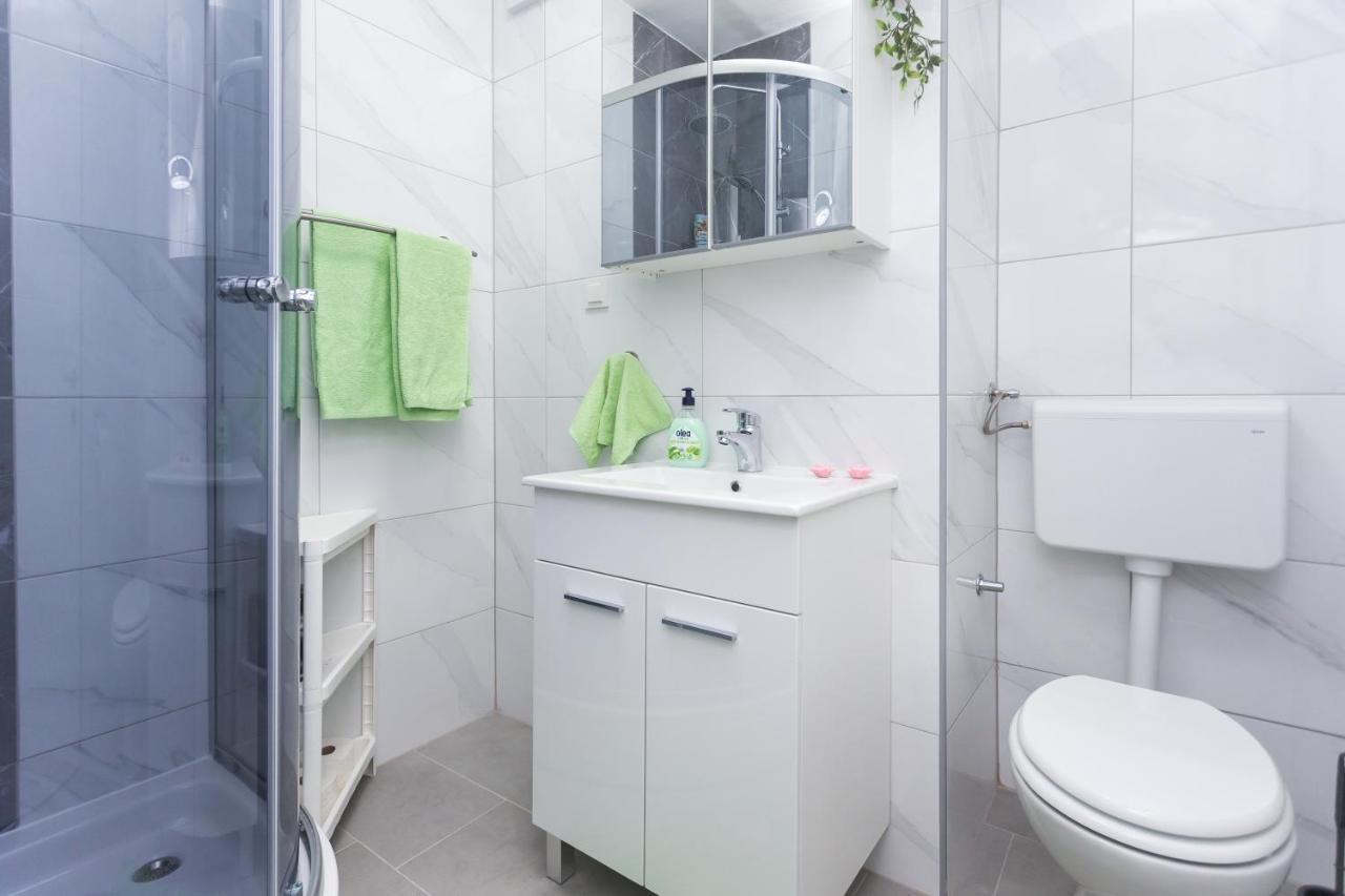 Apartman Lariva Osijek Zewnętrze zdjęcie
