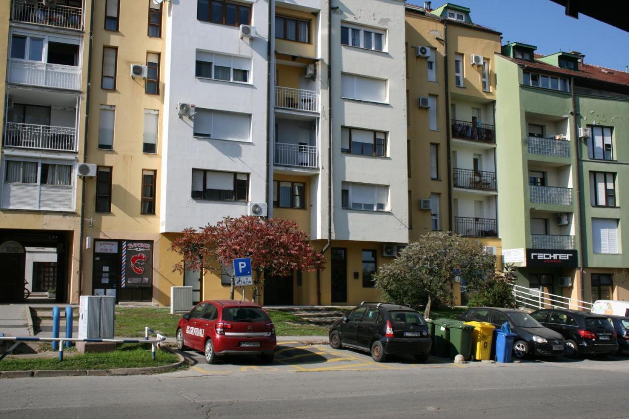 Apartman Lariva Osijek Zewnętrze zdjęcie